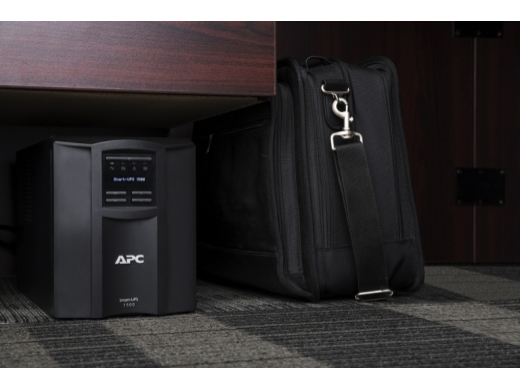 Bộ lưu điện APC Smart-UPS 1500VA LCD 230V with SmartConnect